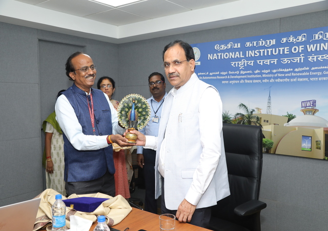 Shri.Bhagwanth Khuba, Hon'ble Minister of State for Chemicals & Fertilizers and New & Renewable Energy visited NIWE on 22.08.2022