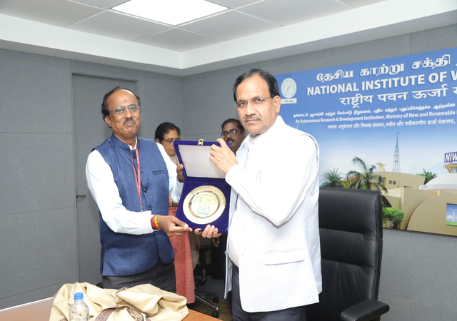 Shri.Bhagwanth Khuba, Hon'ble Minister of State for Chemicals & Fertilizers and New & Renewable Energy visited NIWE on 22.08.2022