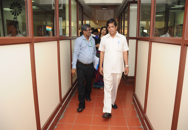 Secretary & Joint Secretary visit to NIWE on July, 2015